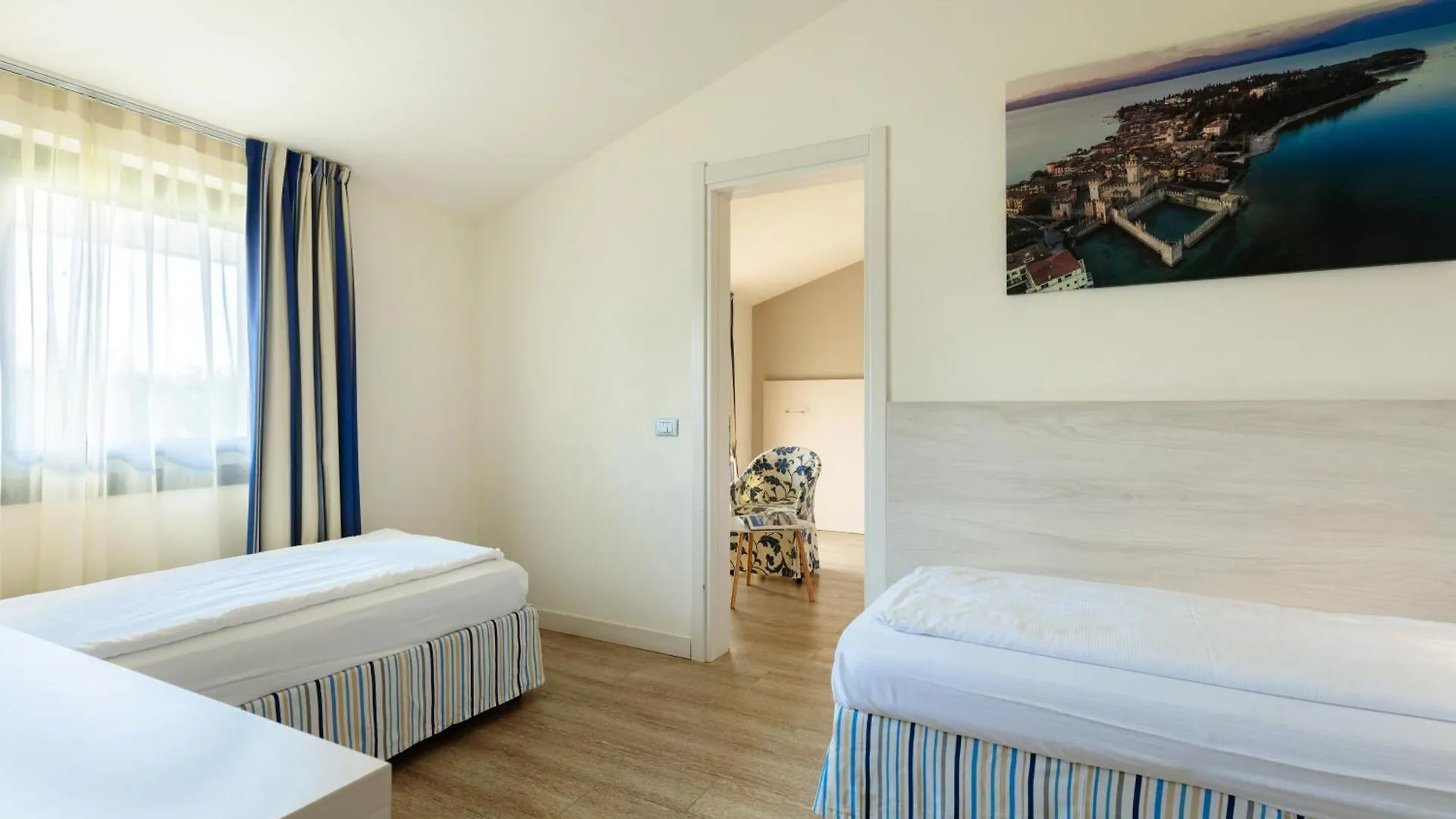 Hotel Arena Sirmione 3*,