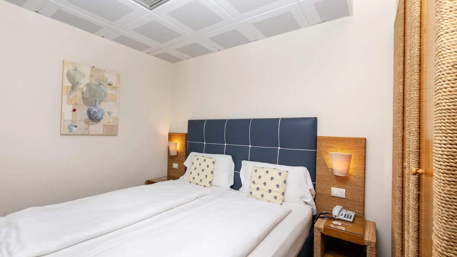 Hotel Arena Sirmione 3*,  Itálie