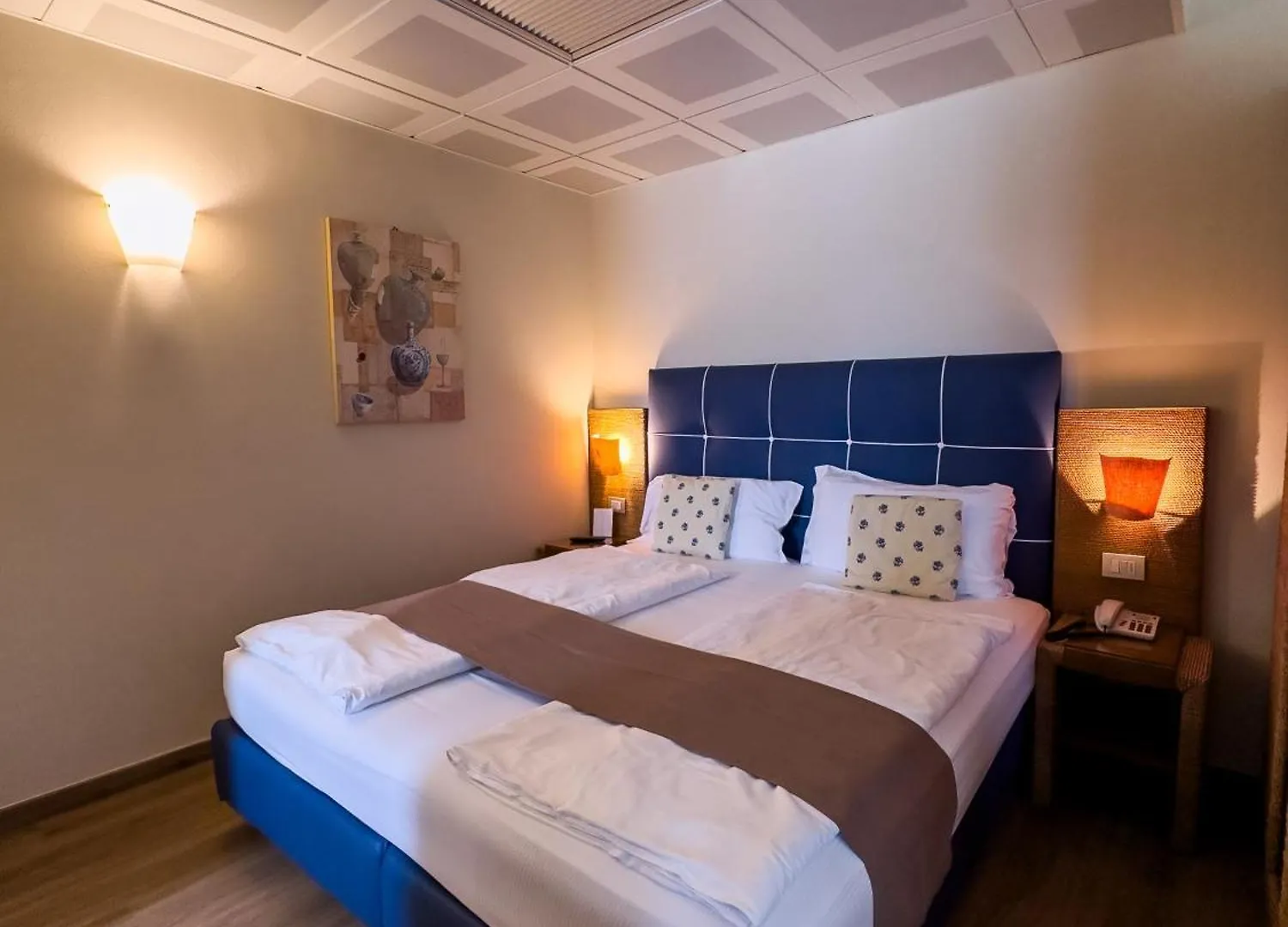 Hotel Arena 3*, Sirmione Italy