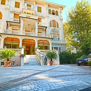 *** Hotell Il Giardino Di Albaro Italien
