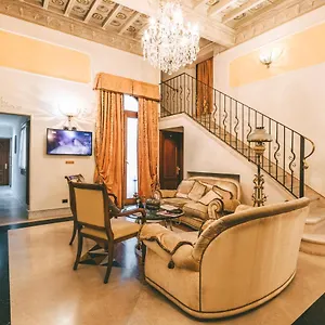 **** Hotell Domus Florentiae Italien