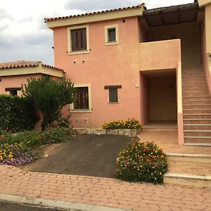 Casa A Porto Istana Italia