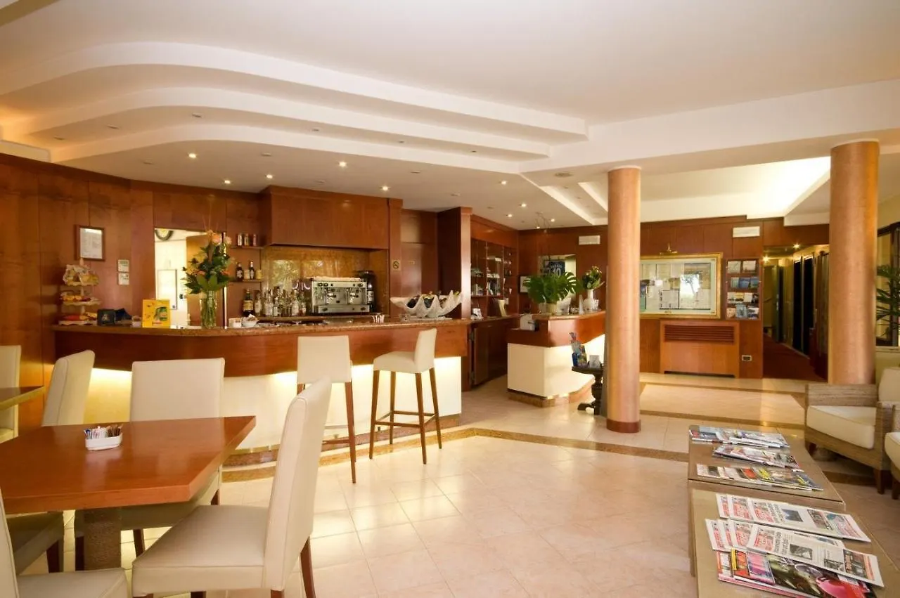 ***  Hotel Arena Sirmione Italia