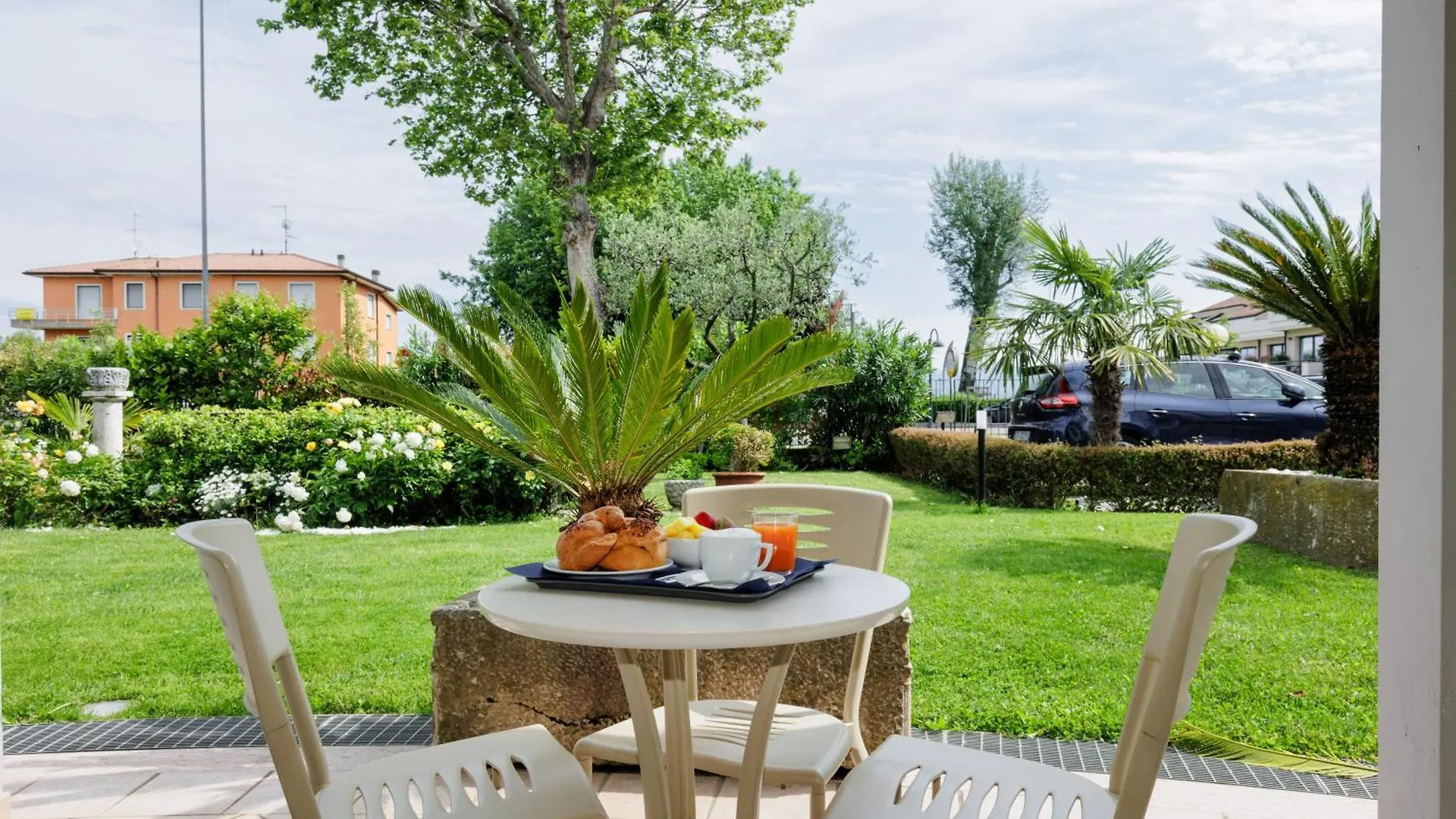 Hotel Arena Sirmione 3*,