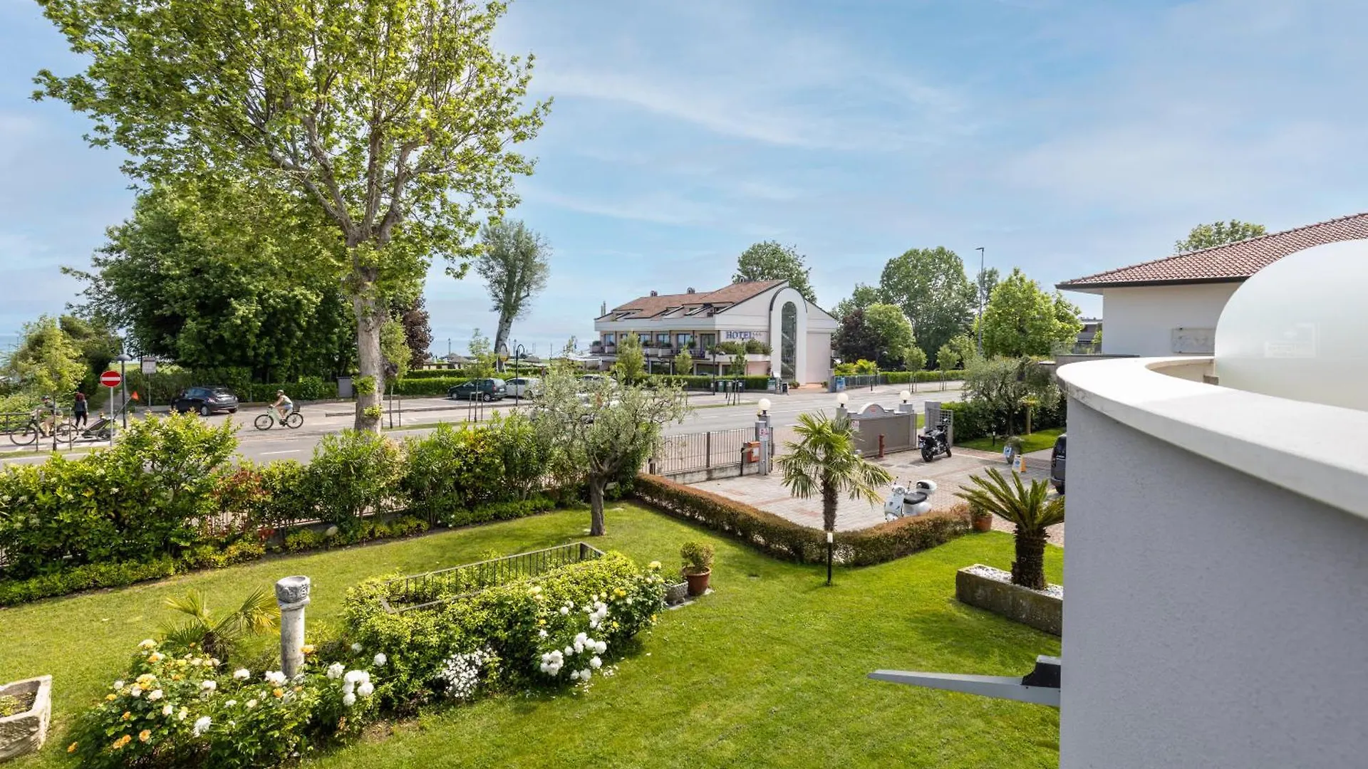 Hotel Arena Sirmione 3*,